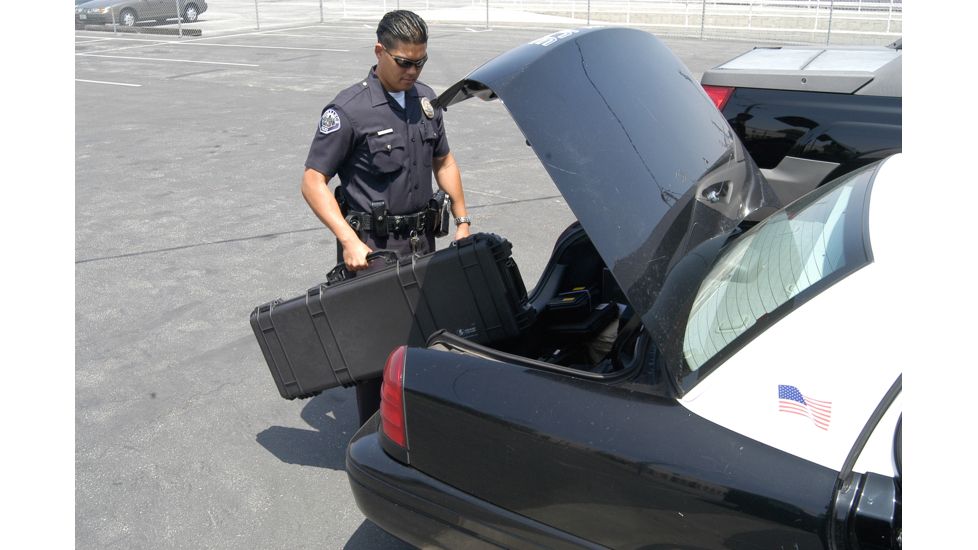 Pelican 1720 Watertight Gun Case w/ Wheels and Foam - 42in Long Interior, Black 1720-000-110