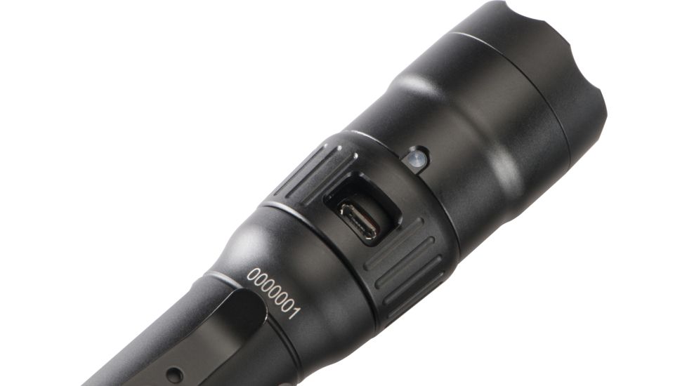 Pelican 7600, 3-Color Led Li-Ion Rechargeable, Black, 076000-0000-110