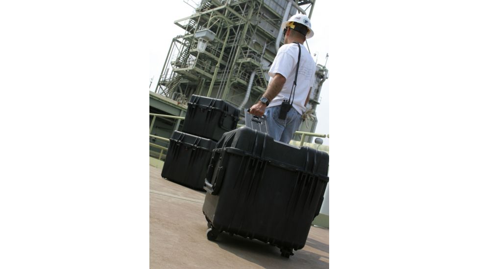 Pelican Large Black Cube Case w/Foam 0350