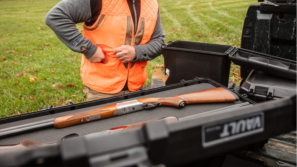 Pelican V800 Vault Double Rifle Case, Ghost Gray, VCV800-0000-GRY