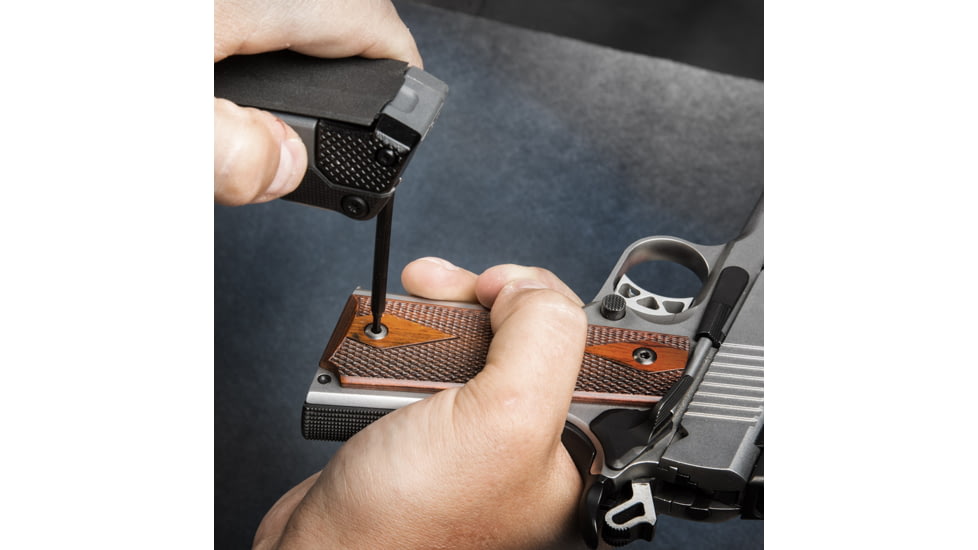 Real Avid Gun Tool Pro Multi-Tool, Clam, Removable Magnetic Storage AVGTPRO