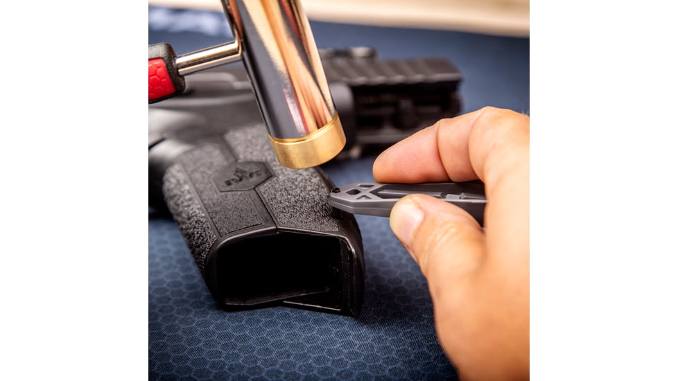 Real Avid Precise and Balanced Accu-Punch Hammer &amp; Punches, AVHPS