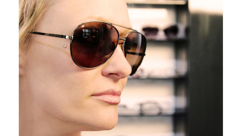 Serengeti Aviator Sunglasses, Large - Black Frame, Drivers Gradient Lens 5222