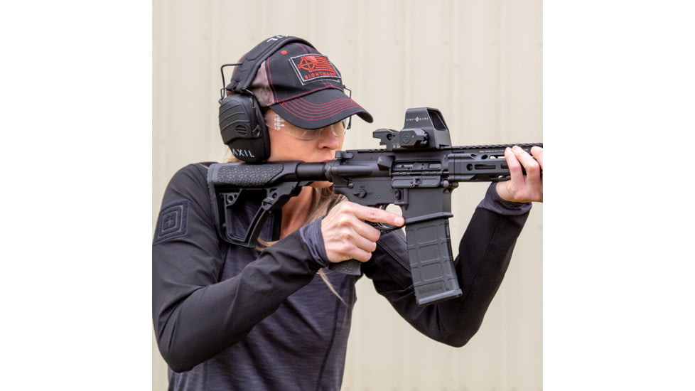 SightMark Ultra Shot R-Spec 1x 33x24 mm Reflex Red Dot Sight, 5 MOA dot, 3 MOA dot with 50 MOA circle, 3 MOA dot with 50 MOA crossshair, 3 MOA dot with 30 MOA circle/crosshair (subtensions total 50 MOA), Black, SM26038