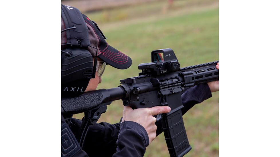 SightMark Ultra Shot R-Spec 1x 33x24 mm Reflex Red Dot Sight, 5 MOA dot, 3 MOA dot with 50 MOA circle, 3 MOA dot with 50 MOA crossshair, 3 MOA dot with 30 MOA circle/crosshair (subtensions total 50 MOA), Black, SM26039