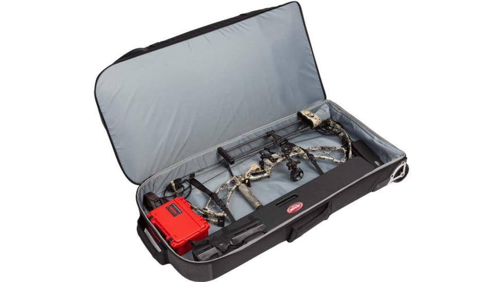 SKB Cases Bow Traveler Case