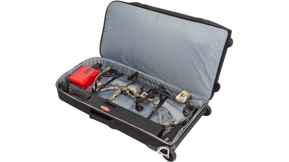 SKB Cases Bow Traveler Case