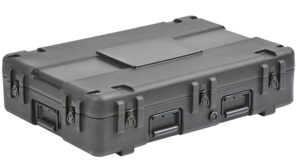 SKB Cases I Series Injection Molded Watertight &amp; Dust Proof Case w/wheels, Black, 32in x 21in x 7in 3R3221-7B-EW