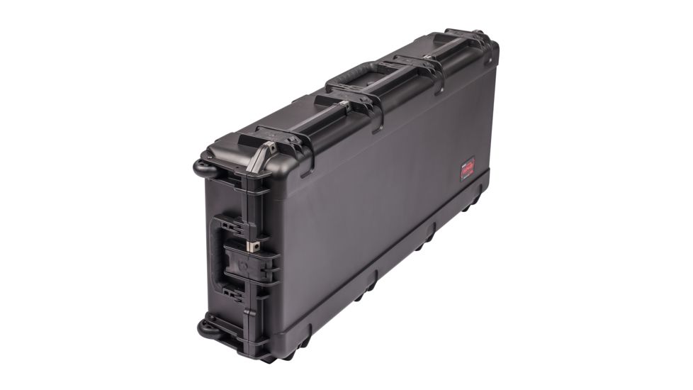 SKB Cases Injection Molded 42.5inx17inx7.5in Case w/Wheels, Black, 3I-4217-7B-E