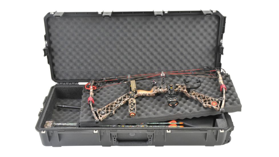 SKB Cases iSeries Double Bow/Rifle Case w/Foam and Wheels, Black 3I-4217-DB