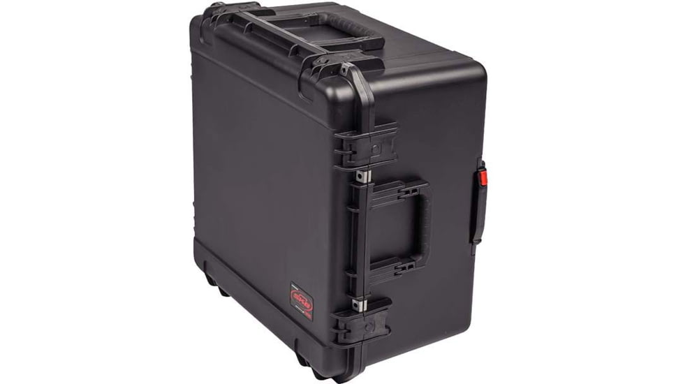 SKB Cases Seres Injecton Molded Ml-Standard Waterproof - Case 22inx22inx12in W/Wheels, Empty, 3I-2222-12BE