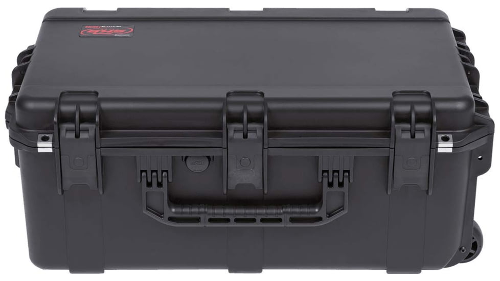 SKB Cases Seres Injecton Molded Ml-Standard Waterproof - Case 26inx15inx10in W/Wheels, Empty, 3I-2615-10BE