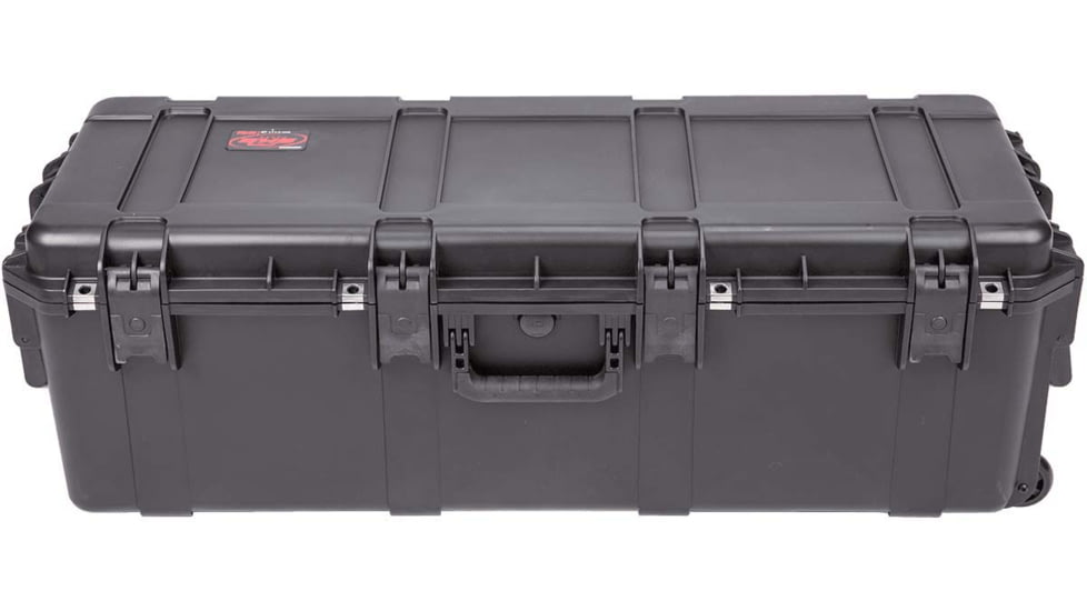 SKB Cases Seres Injecton Molded Ml-Standard Waterproof - Case 39.30inx13.57inx12.67in W/Wheels, Layered Foam, 3I-3913-12BL
