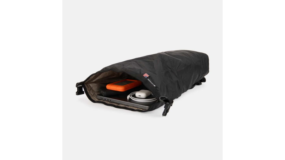 SLNT RF Blocking SSE Faraday Bag, USA Berry Compliant, Black, 19L, SL-PKGB-BER-01