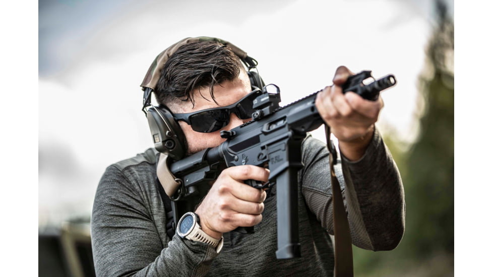 STNGR Hi-Speed Ballistic Sunglasses, Matte Black/Smoke, Medium/Large, XF-VEYJ-IIDL