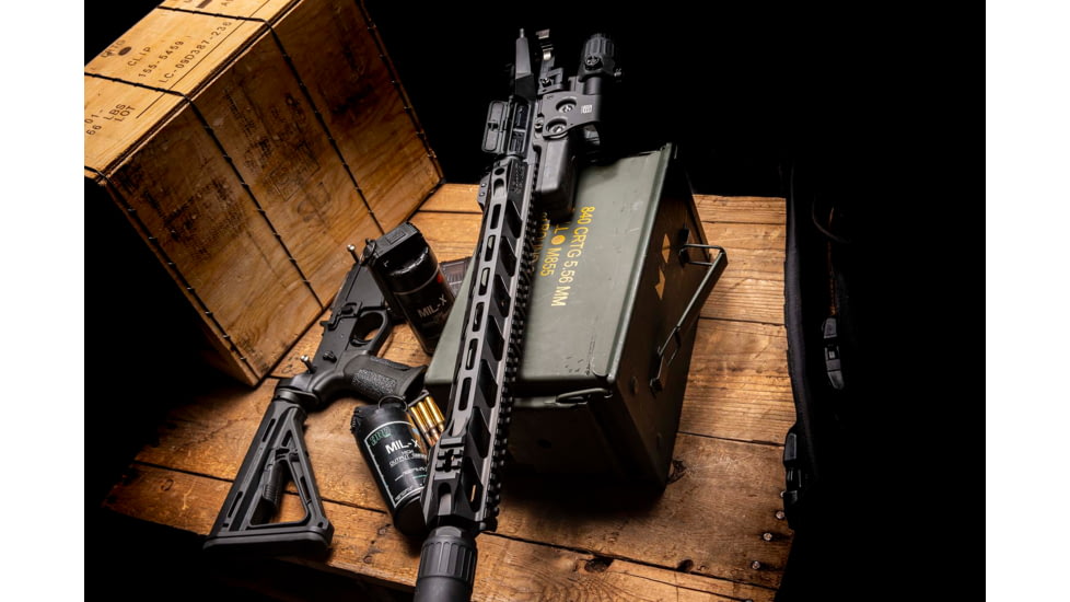 STNGR RPTR M-Lok Free Float Handguard for AR15/M4, Anodized Black, 15 in, 15RM