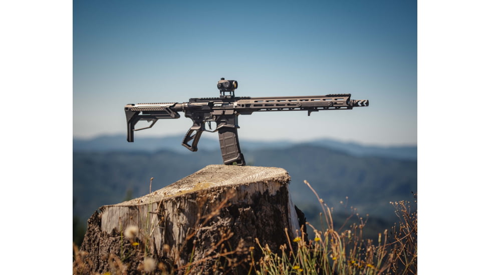 STNGR VLCN M-Lok Free Float Handguard for AR15/M4, Anodized Black, 15 in, 15VLCN