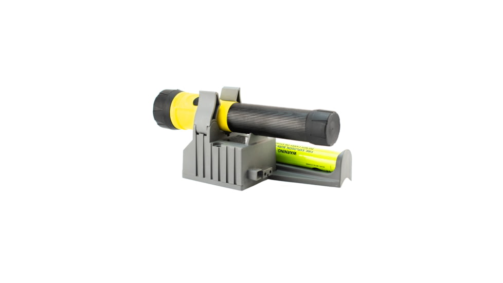 Streamlight PolyStinger LED Flashlight, 120V AC/DC Steady PiggyBack Charger - Yellow
