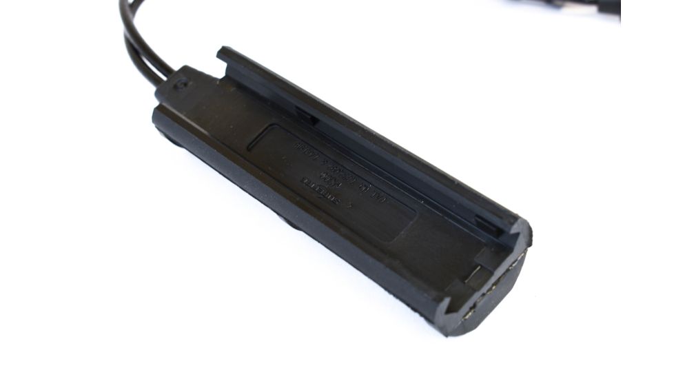 Surefire Plug-In Tape Switch with Picatinny Rail Pad for WeaponLights and ATPIAL Laser Device, 7in Cable, SR07-D-IT