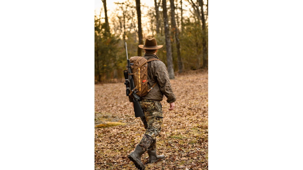 Tenzing Tzw 1500 Whitetail Day Pack, 1500 cubic in, Buckskin Tan, TZG-TNZW-1500-BST