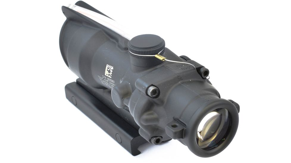 Trijicon ACOG 4x32 Dual Ill Rifle Scope w/Mount, Red Horseshoe .223 Reticle
