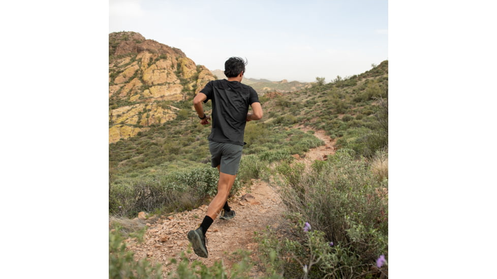 Ultimate Direction Cirriform Tee - Mens, Onyx, Large, 82468221ONX-LG