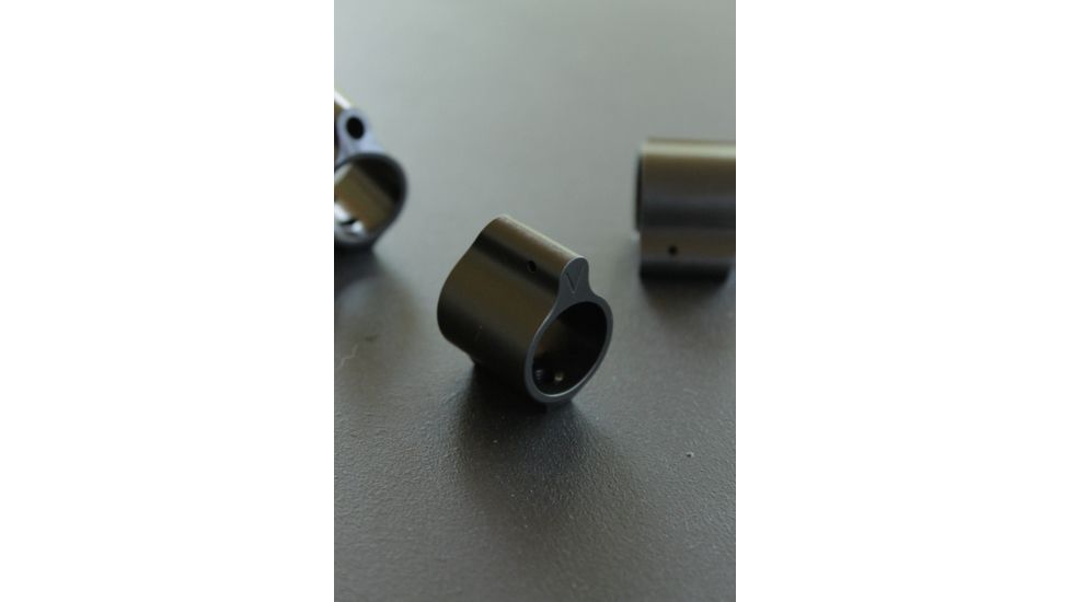 V Seven 17-4 Stainless Gas Block .750, 2 Screw, Black S.750-BLK