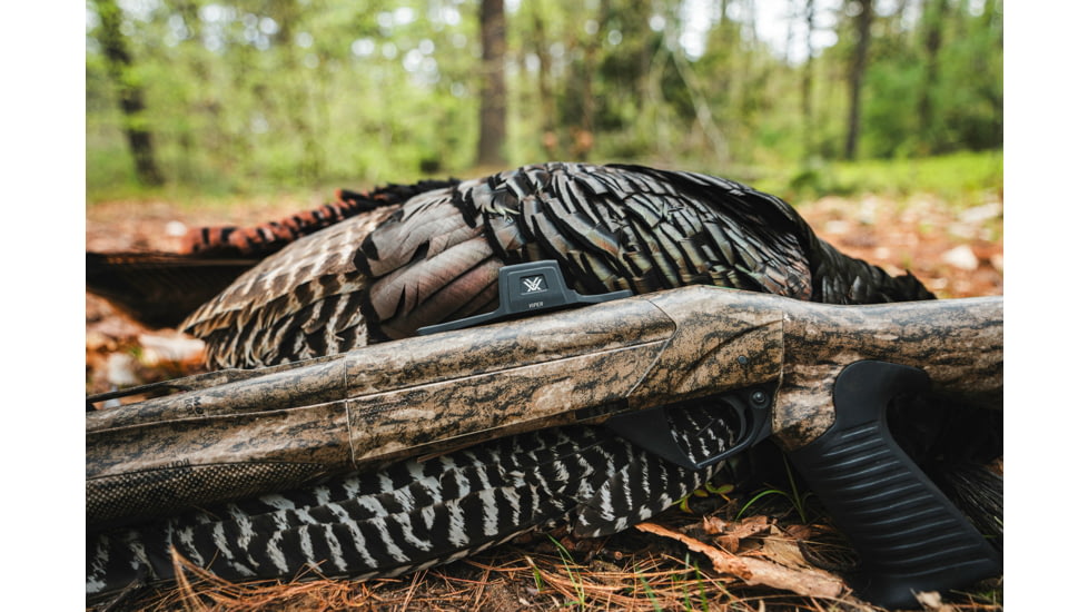 Vortex Viper Shotgun Enclosed Micro Red Dot Prismatic Sight, 3 MOA, 1x, Black, 4.86in, 2.14oz, VPR-SGMRD3-E