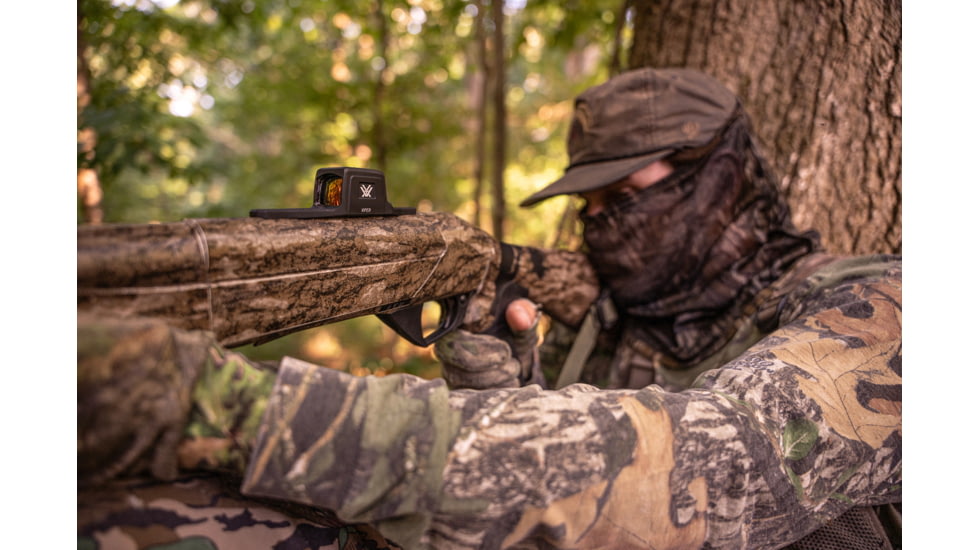 Vortex Viper Shotgun Enclosed Micro Red Dot Prismatic Sight, 3 MOA, 1x, Black, 4.86in, 2.14oz, VPR-SGMRD3-E