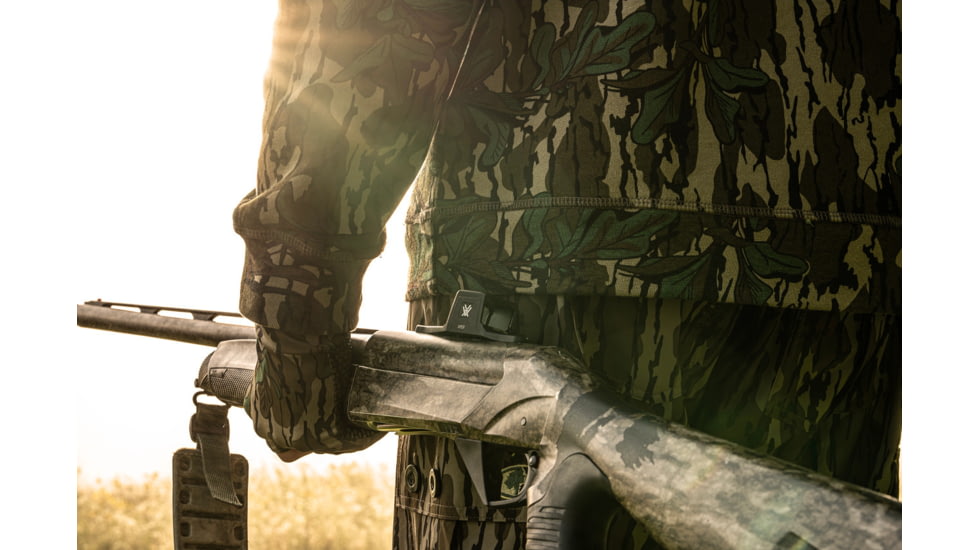 Vortex Viper Shotgun Enclosed Micro Red Dot Prismatic Sight, 3 MOA, 1x, Black, 4.86in, 2.14oz, VPR-SGMRD3-E