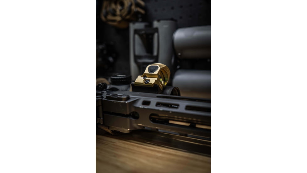 ZeroTech Optics Trace H.A.L.O 1x28mm Enclosed Micro Reflex Red Dot Sight, 3 MOA Dot, Flat Dark Earth, TRAE28-FDE